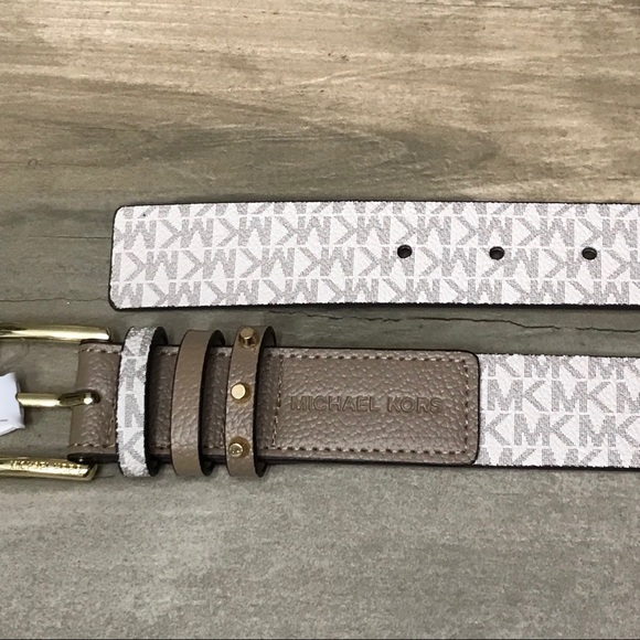Michael Kors Triple Loop Logo Belt - Picture 7 of 9